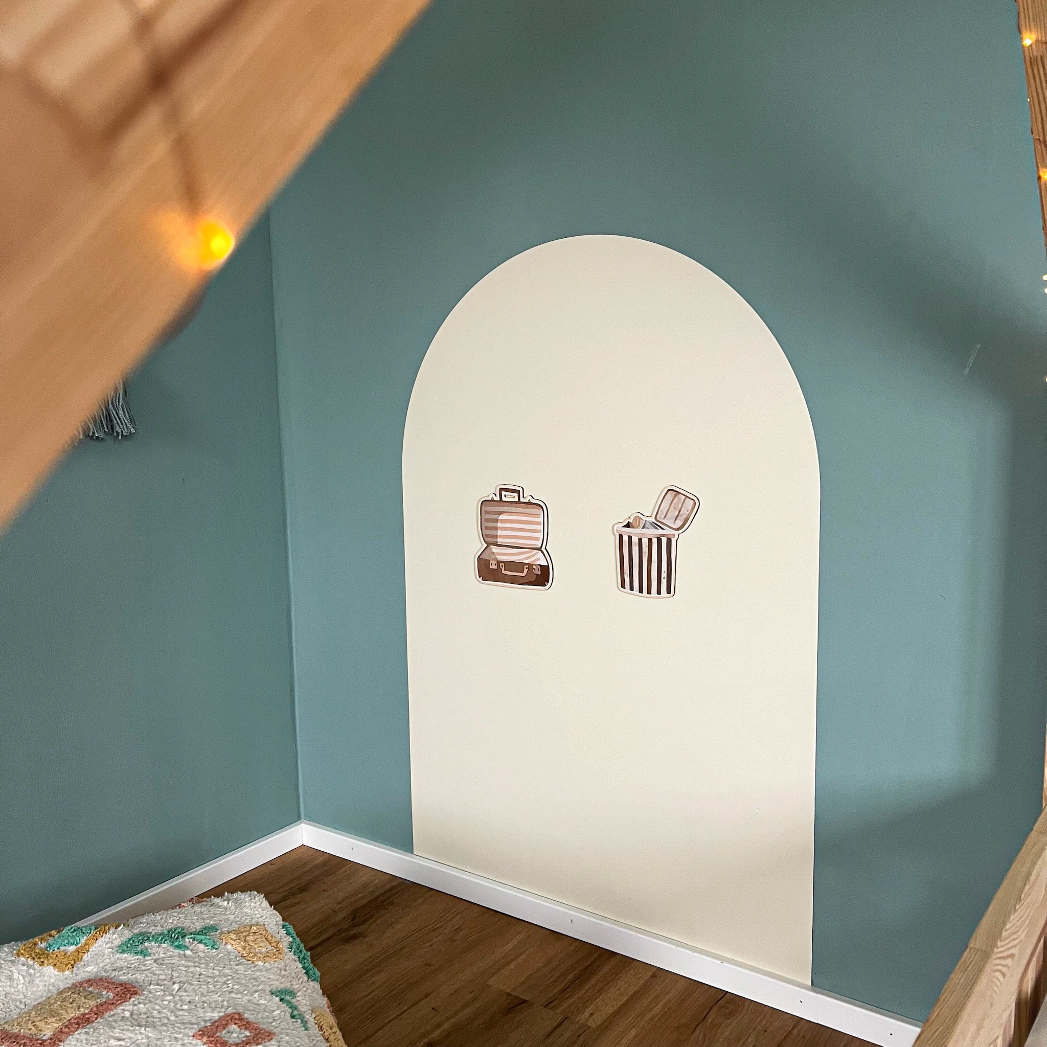 Der Koffer und die Tonne I Holzmagnete, Anleitung & Anwendungsbeispiele - Gilboard.de