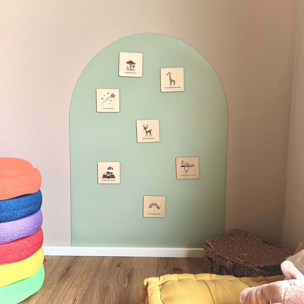Selbstklebende magnetische Tafelfolie - 95x70cm I GB Basic Pink - Gilboard.de